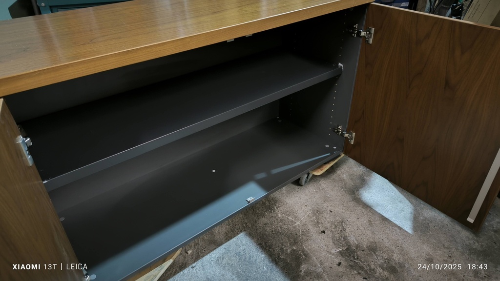 Armoire bois basse 2 portes