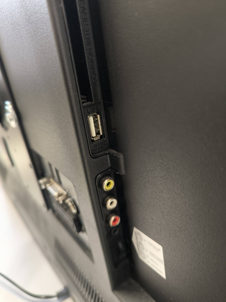 Télé Techwood 81cm TD32DLED13