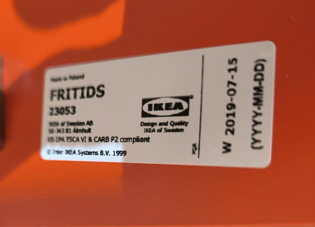 Penderie étagères Ikéa