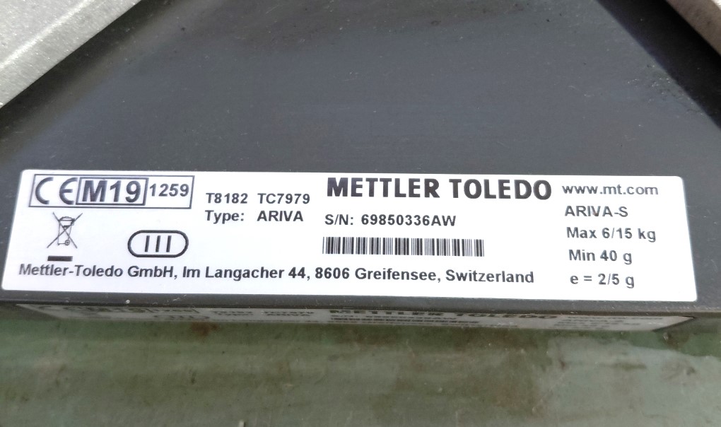 Balance  Mettler Toledo Ariva