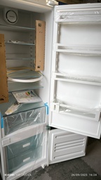 [Z4] Réfrigérateur congélateur encastrable LIEBHERR