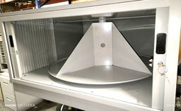 [Z4] Armoire plateau tournant 400 à rideaux